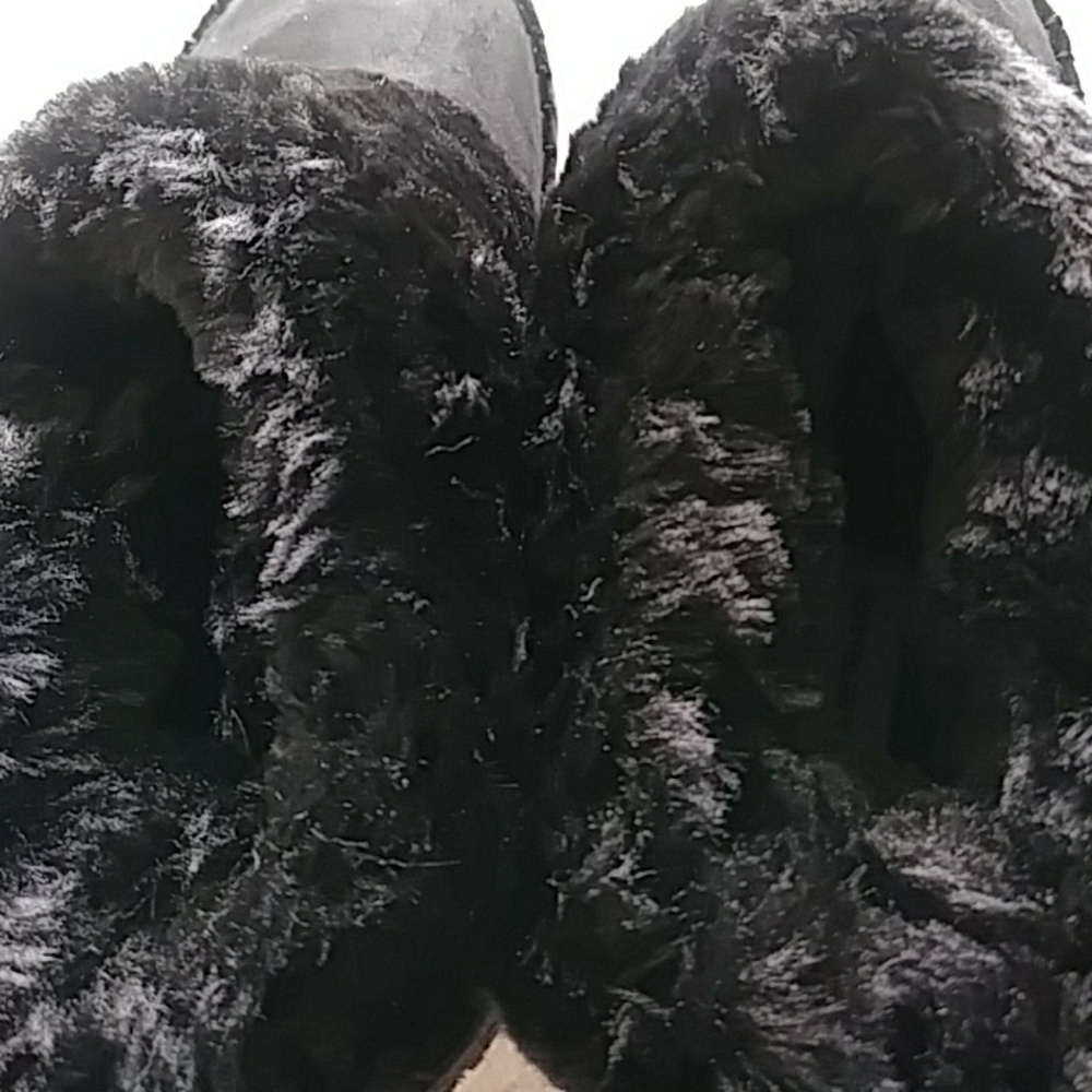 Boots - Picture 6 of 6